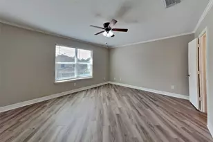 19526 Rocky Bank Dr, Tomball, TX 77375 - Photo 7