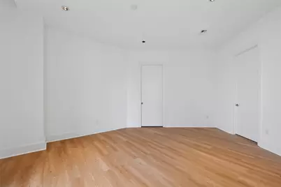 1409 Post Oak Boulevard #2003, Houston, TX 77056 - Photo 17