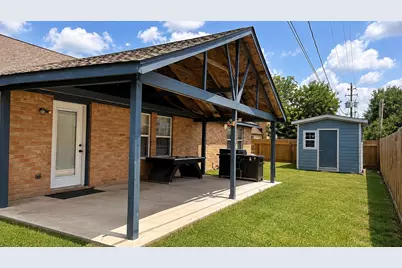 12815 Venice Lane, Stafford, TX 77477 - Photo 13