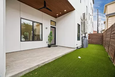 2434 Nantucket Drive #C, Houston, TX 77057 - Photo 3