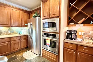 1013 Gross St, Houston, TX 77019 - Photo 17