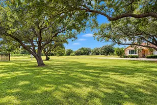 1103 County Rd 281, Alvin, TX 77511 - Photo 5