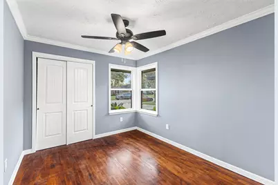 5402 Libbey Lane, Houston, TX 77092 - Photo 31