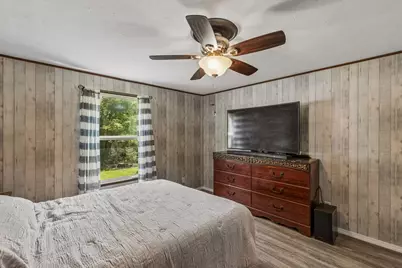 152 E Oak Shadows, Onalaska, TX 77360 - Photo 7