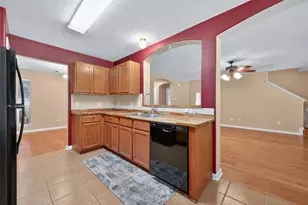 7603 Timber Switch Rd, Cleveland, TX 77328 - Photo 17