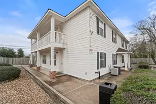 512 Hollyhock st, Prairie View, TX 77484 - Photo 9