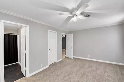 1074 South Lane #A-B, Houston, TX 77088 - Photo 7