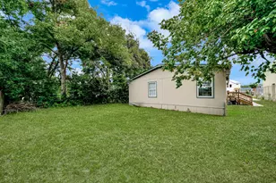 1074 South Ln, Houston, TX 77088 - Photo 23