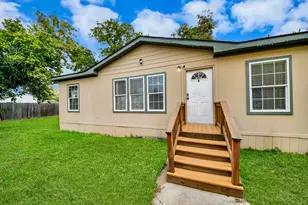 1074 South Ln, Houston, TX 77088 - Photo 27