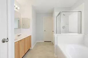 16630 Pademelon Dr, Sugar Land, TX 77498 - Photo 23