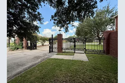 14811 Winterfair Drive, Houston, TX 77082 - Photo 33
