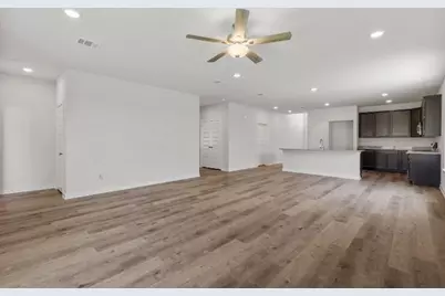 305 Rockbridge Drive, Huntsville, TX 77340 - Photo 25