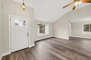 2106 Endicott Ln, Sugar Land, TX 77478 - Photo 7