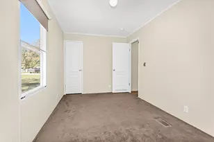 32 E Lake Rd, Huntsville, TX 77320 - Photo 25