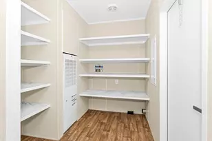 32 E Lake Rd, Huntsville, TX 77320 - Photo 15