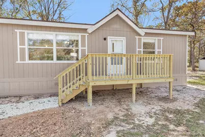 32 E Lake Road, Huntsville, TX 77320 - Photo 5