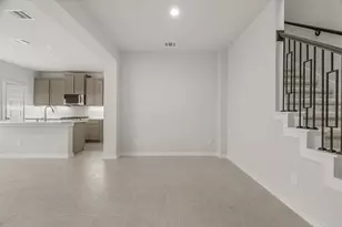 2934 Pk Hl Ln, Stafford, TX 77477 - Photo 9