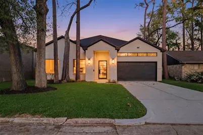 934 Autumn Oaks Drive, Houston, TX 77079 - Photo 1