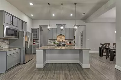 10660 Red Tail Place, Conroe, TX 77385 - Photo 9