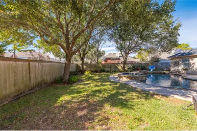 700 Red Oak Lane, Friendswood, TX 77546 - Photo 43