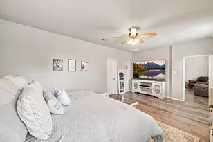 11307 Dawn Beach Ln, Conroe, TX 77304 - Photo 27