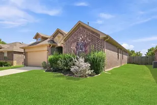 11307 Dawn Beach Ln, Conroe, TX 77304 - Photo 3