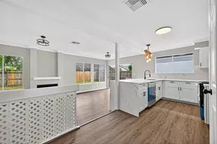 12623 S Dairy Ashford Rd, Houston, TX 77099 - Photo 15
