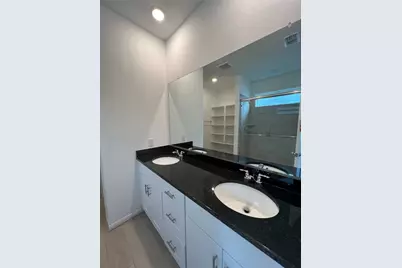 2710 Misty Meadow Lane, Missouri City, TX 77489 - Photo 17