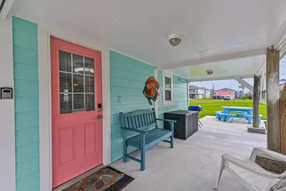 4126 Reeves Drive, Galveston, TX 77554 - Photo 9