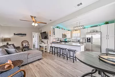 4126 Reeves Drive, Galveston, TX 77554 - Photo 15