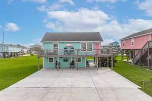 4126 Reeves Dr, Galveston, TX 77554 - Photo 3