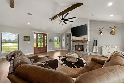 565 Brushy Creek Drive, Onalaska, TX 77360 - Photo 9