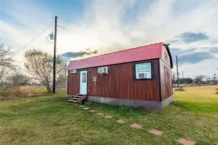 2726 Remmert Rd, Bellville, TX 77418 - Photo 15