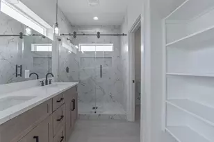 9313 Jutland Rd, Houston, TX 77033 - Photo 17