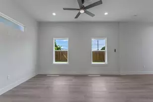 9313 Jutland Rd, Houston, TX 77033 - Photo 7
