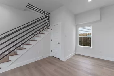 9313 Jutland Road, Houston, TX 77033 - Photo 11