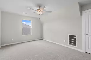 247 Bay Laurel Ct, Alvin, TX 77511 - Photo 17