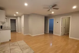 7608 E Magnolia St, Houston, TX 77012 - Photo 5