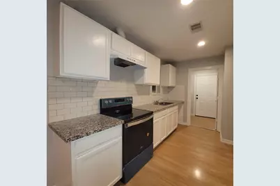 7608 E Magnolia Street #B, Houston, TX 77012 - Photo 11
