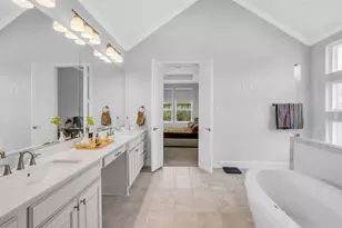 13827 Laurel Colony Trl, Houston, TX 77059 - Photo 15