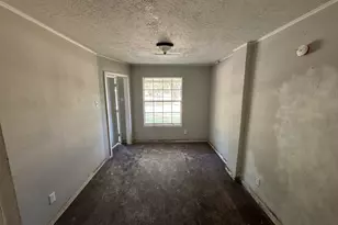 7818 Pin Oak Rd, Alvin, TX 77511 - Photo 9