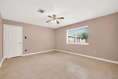 7403 Shady Vale Lane, Houston, TX 77040 - Photo 23