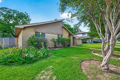 7403 Shady Vale Lane, Houston, TX 77040 - Photo 3