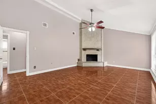 7403 Shady Vale Ln, Houston, TX 77040 - Photo 11