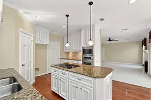 17111 Post Oak Hollow, Spring, TX 77379 - Photo 9
