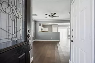 13047 Lawsons Creek Ln, Houston, TX 77072 - Photo 7