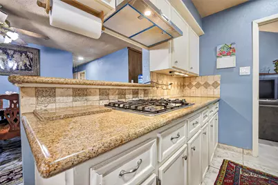 11562 Bellspring Drive, Houston, TX 77072 - Photo 13