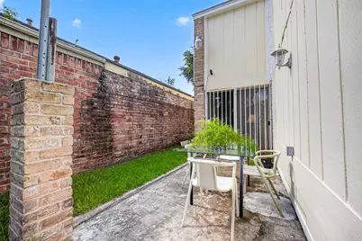 11562 Bellspring Drive, Houston, TX 77072 - Photo 37