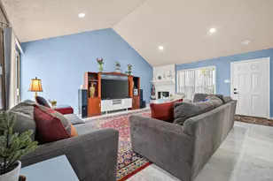 11562 Bellspring Dr, Houston, TX 77072 - Photo 7