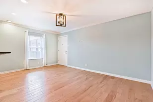 402 Post Office, Galveston, TX 77550 - Photo 7